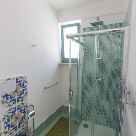 Gyaaim Castro (Lecce)